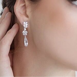 CAMILLA BRIDAL EARRINGS - SILVER